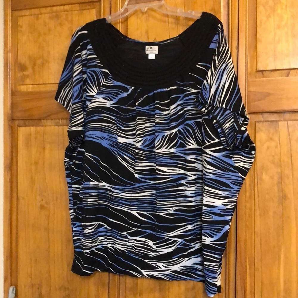 Worthington Woman Black Blue Zebra Stripe Blouse